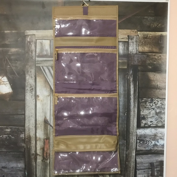 Modella Travel Makeup Toiletry 5 Piece Set - Picture 11 of 15